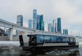 Серия лекций на речном электротранспорте: история, архитектура и музыка